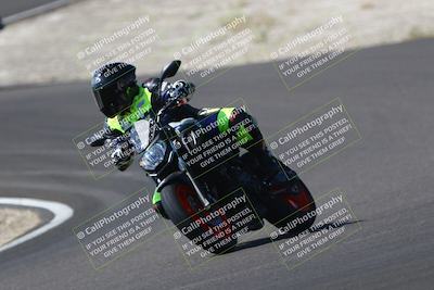 media/Sep-21-2025-TrackDaz (Sun) [[277c75b276]]/C Group/1140pm (Turn 3)/